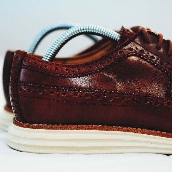 Cole Haan Lunargrand Long Wing - Picture 2 of 7